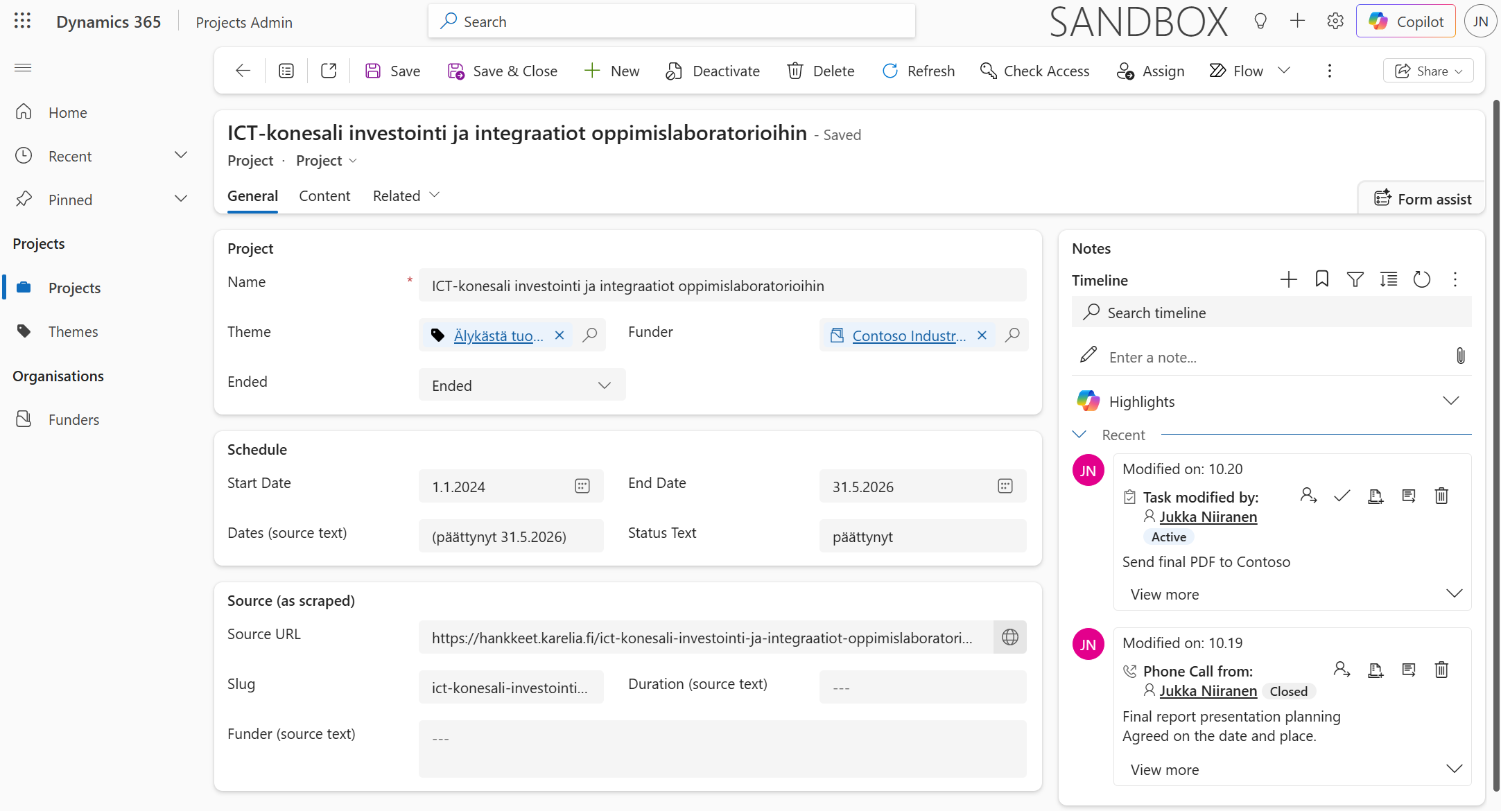 A model-driven app form for the project ICT-konesali investointi ja integraatiot oppimislaboratorioihin, with name, theme, funder, schedule and source fields and a timeline of notes on the right.